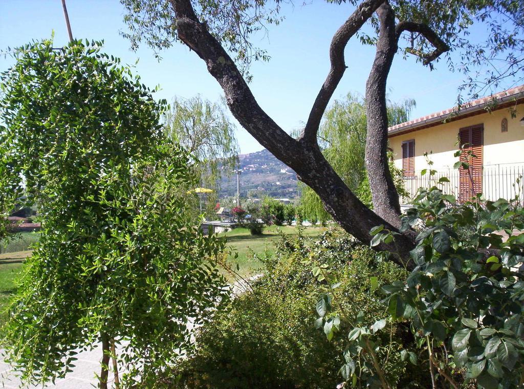 Agriturismo Podere Ossaia Cortona Szoba fotó