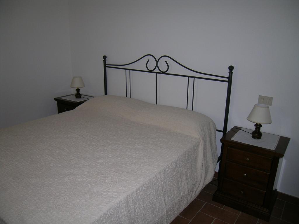 Agriturismo Podere Ossaia Cortona Kültér fotó